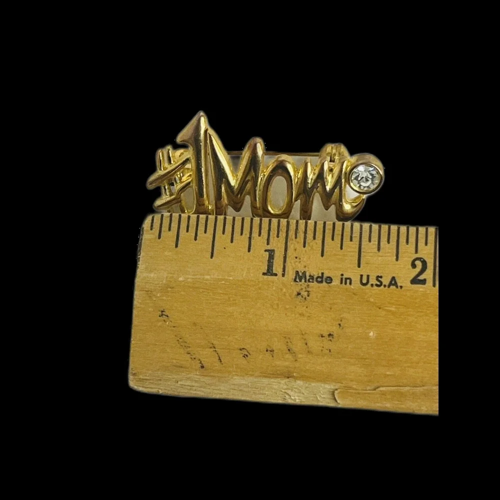 #1 MOM Gold Tone Vintage Brooch Pin 2